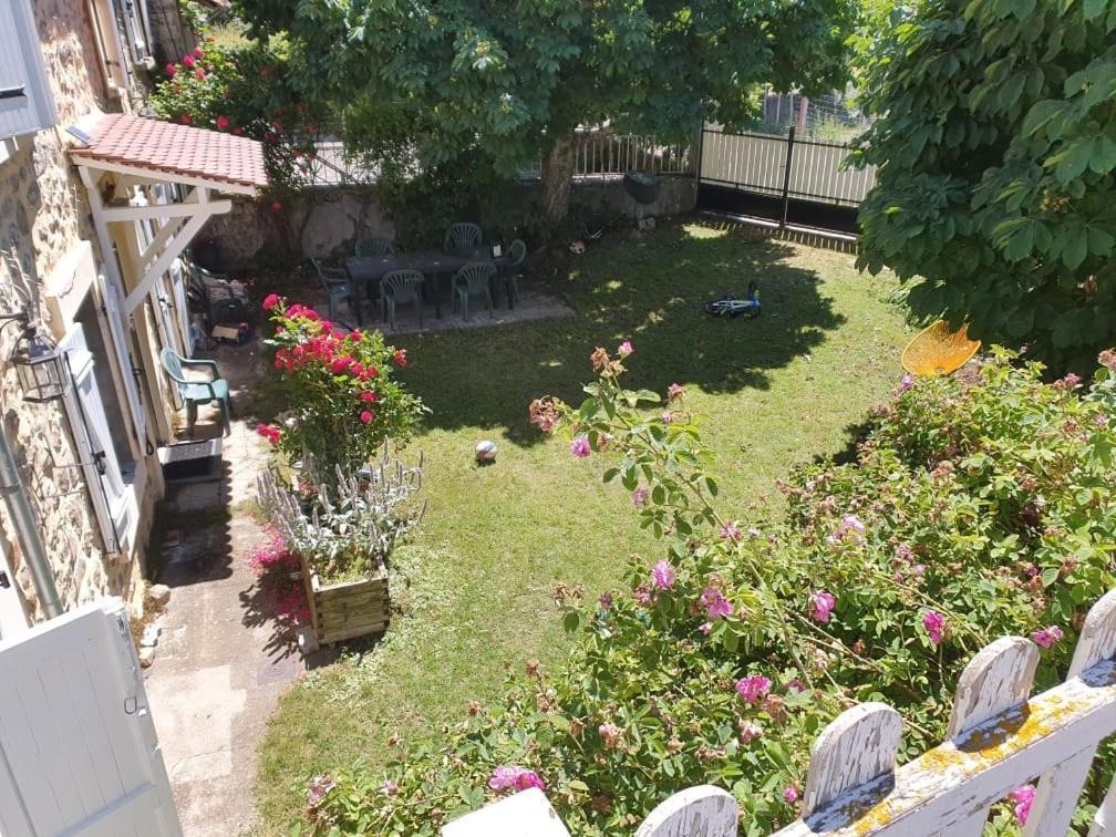 Maison De Caractere Le Rouchassier Saint-Laurent-du-Cros Dış mekan fotoğraf